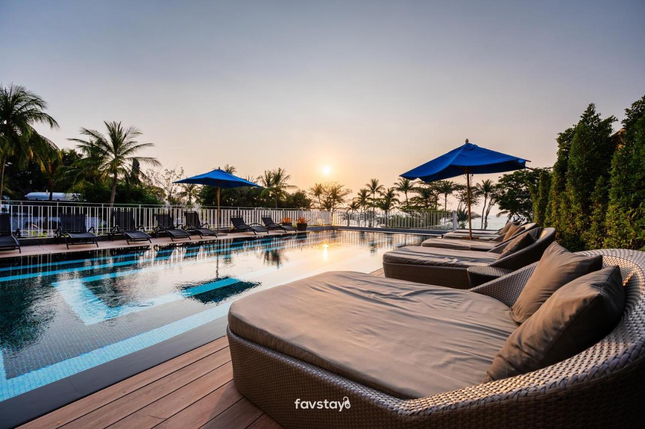 Mera Mare Pattaya Beach And Resort Exterior photo
