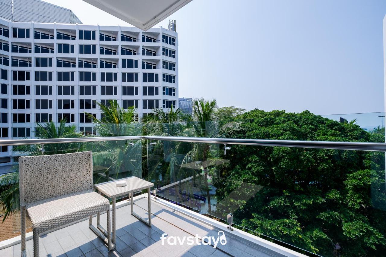Mera Mare Pattaya Beach And Resort Exterior photo